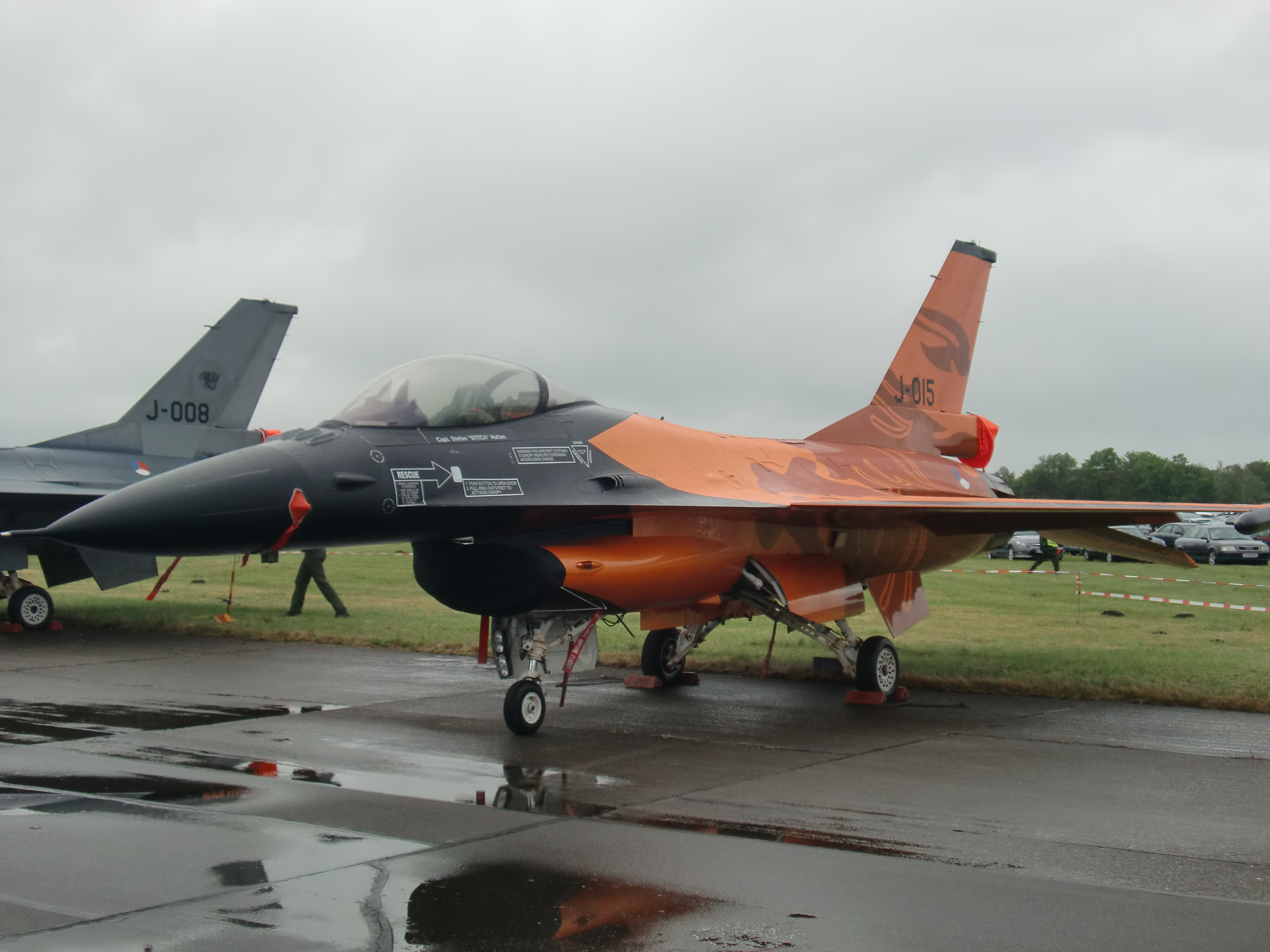 https://www.mos-eisley.dk/media/FamilieBilleder/2012/AirShow%202012%2010-06-2012/CIMG2778.JPG