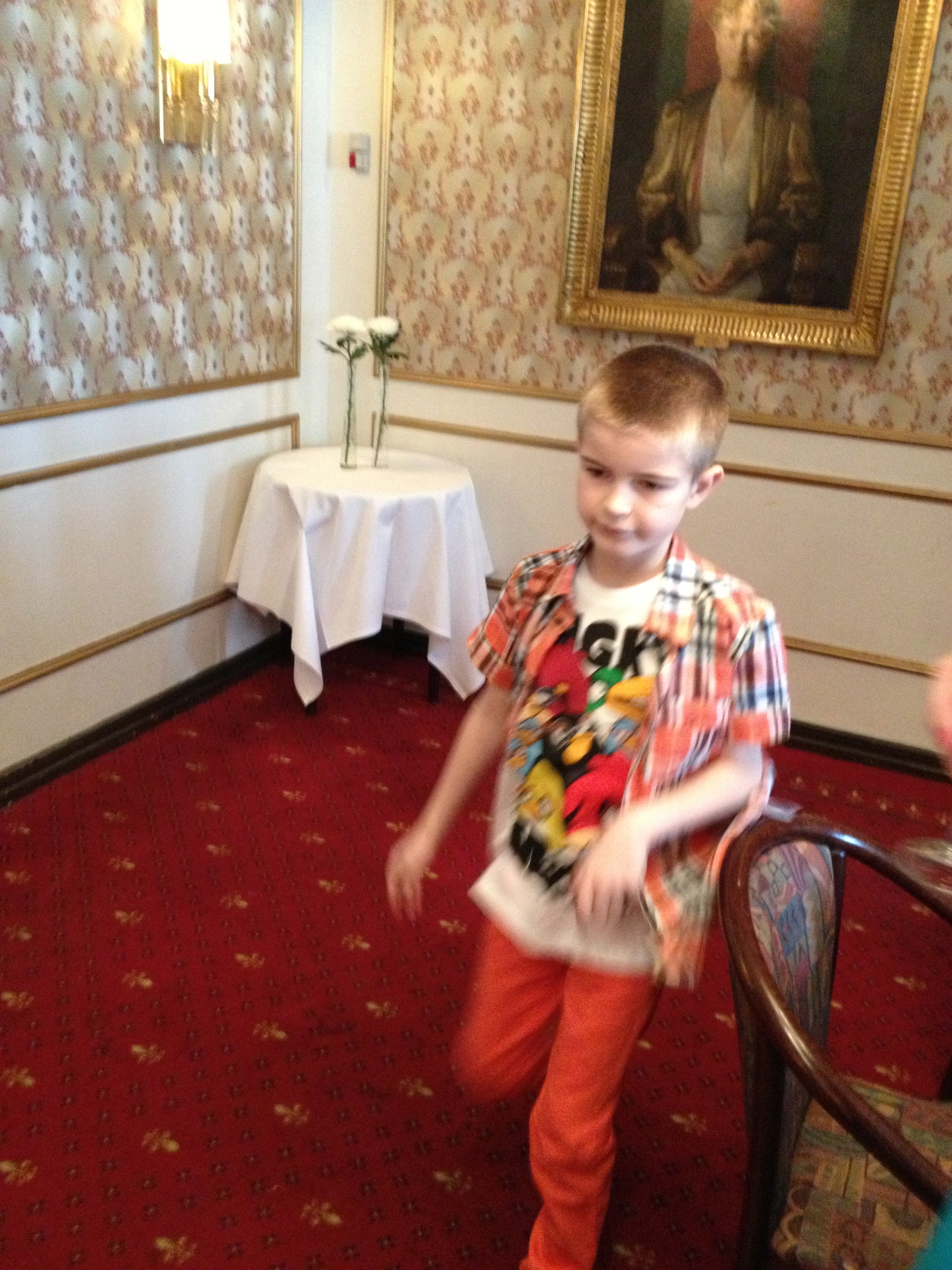 https://www.mos-eisley.dk/media/FamilieBilleder/2013/Niklas%20Konfirmation%2026-04-2013/IMG_1881.jpg
