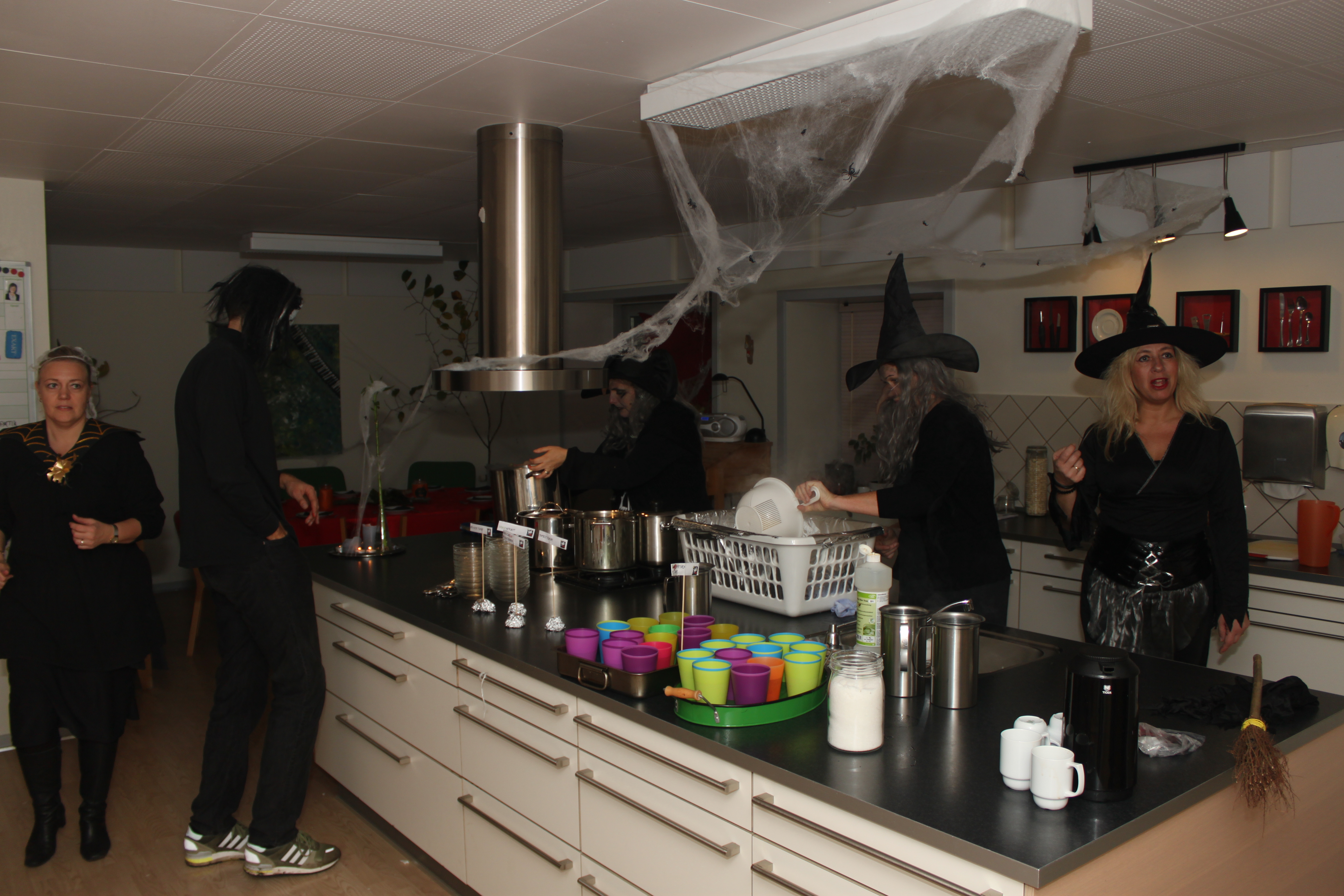 https://www.mos-eisley.dk/media/FamilieBilleder/2014/Halloween%2003-11-2014/IMG_0073.JPG