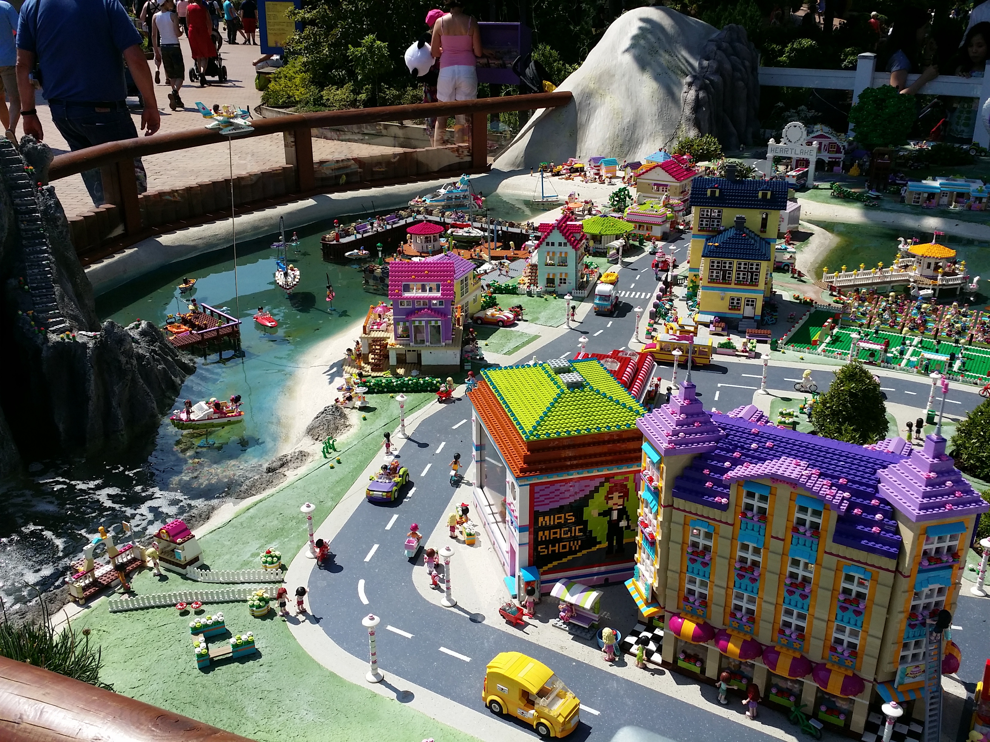 https://www.mos-eisley.dk/media/FamilieBilleder/2014/Legoland%2010-06-2014/20140710_135457.jpg