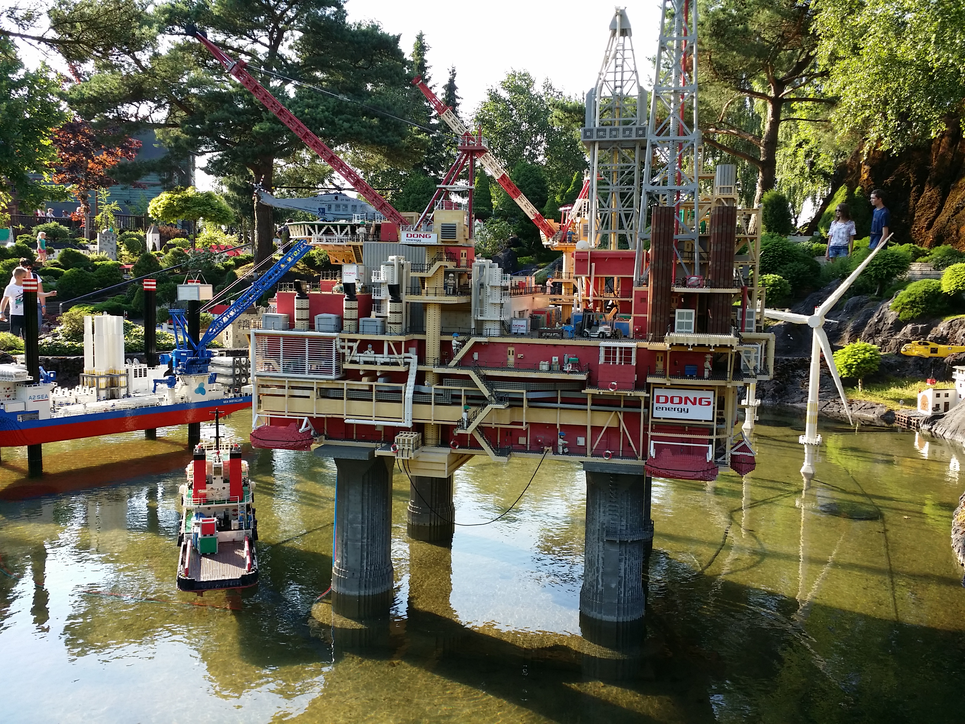 https://www.mos-eisley.dk/media/FamilieBilleder/2014/Legoland%2010-06-2014/20140710_184329.jpg
