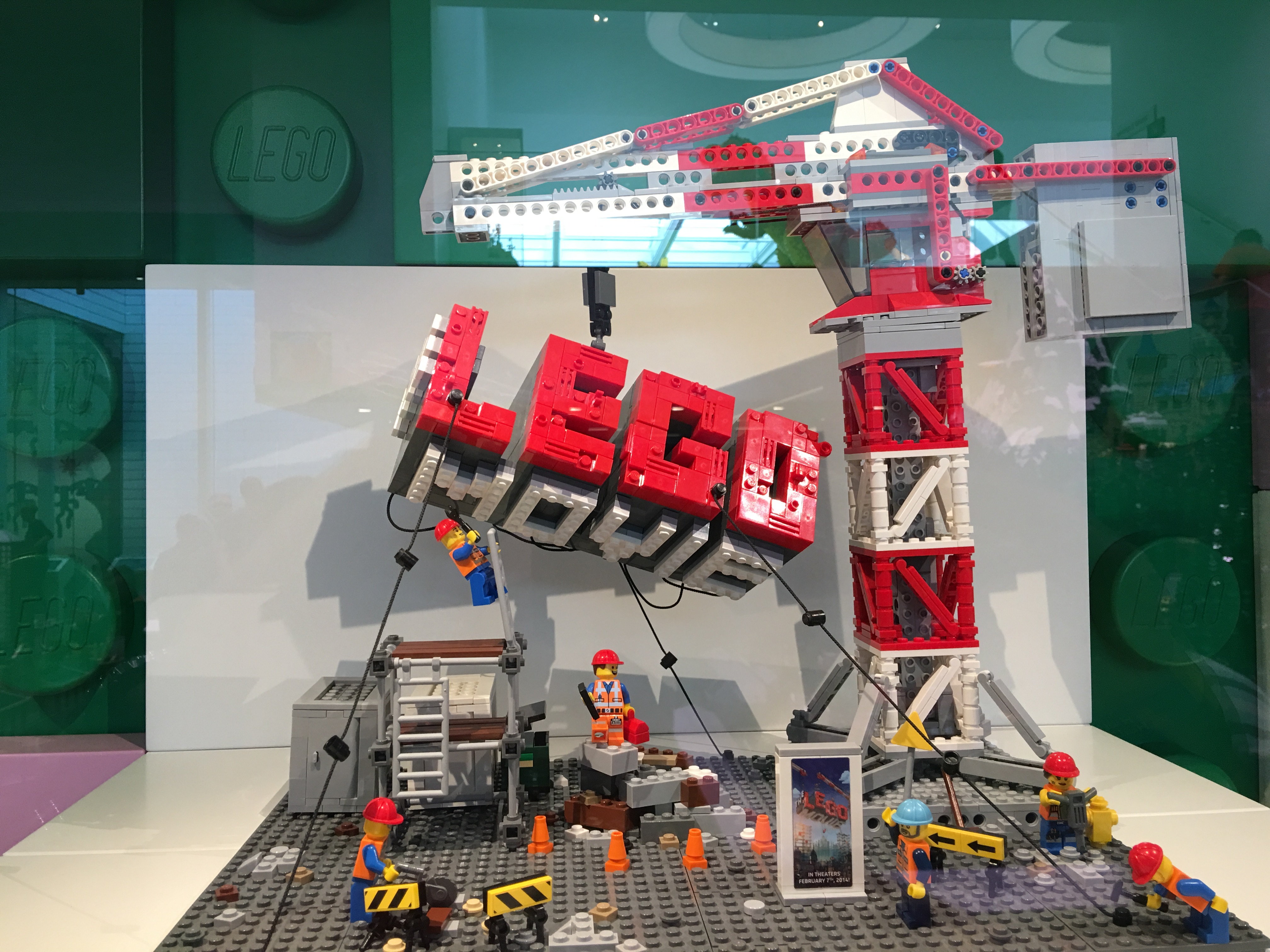 https://www.mos-eisley.dk/media/FamilieBilleder/2018/Efteraarsferie%202018/Lego%20House%2015-10-2018/IMG_6525.jpg